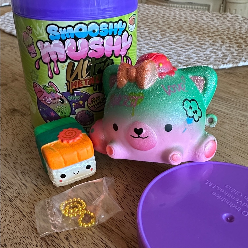 Smooshy Mushy Ultra Metallic Set Suzy Snow leopard Sheila Sushi dolls squishy